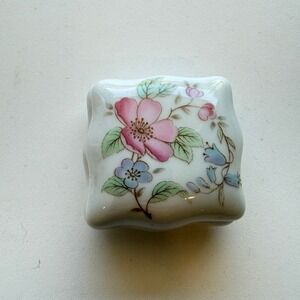 Limoges France M.T. Nicolas Floral Porcelain Trinket Box with Cross Detail